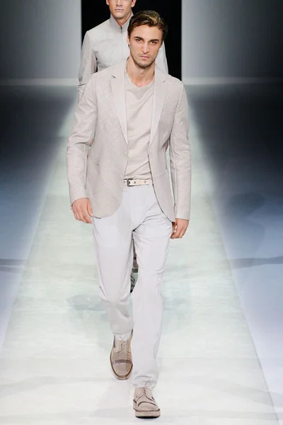 Look 52